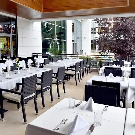 Hotel Flamingo Grand & 5*