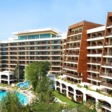 Flamingo Grand & Hotel 5*