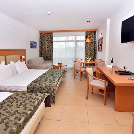 Flamingo Grand & Albena