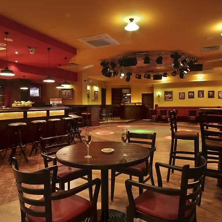 Flamingo Grand &