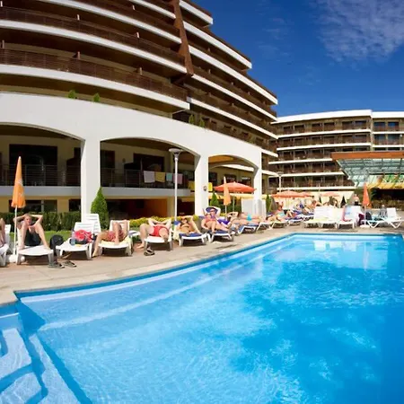 Flamingo Grand &