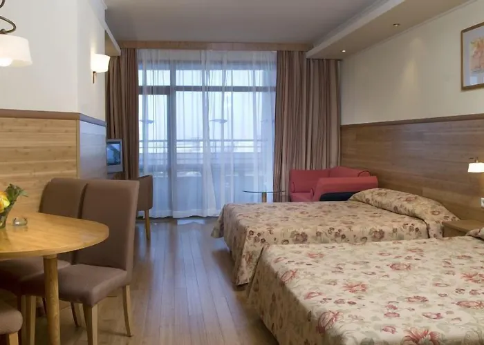 Хотел фламинго гранд хотел&спа 5*